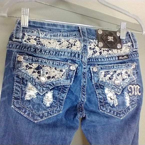 Miss Me Denim - LOT OF 4 MISS ME JEANS